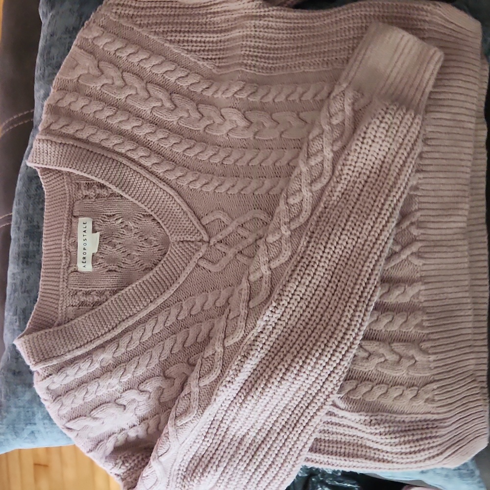 Crop sweater